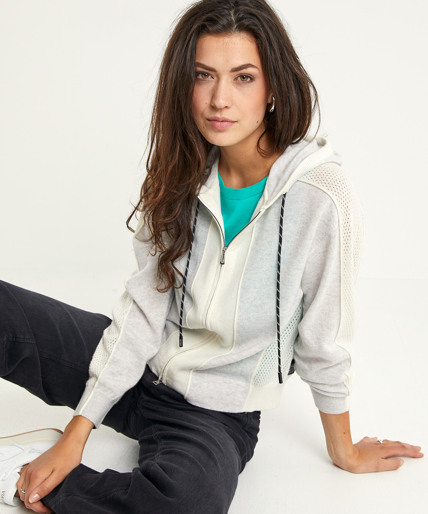 Marc Cain Sports Strickjacke in Grau meliert Gr. DE 38 / fashion N 3